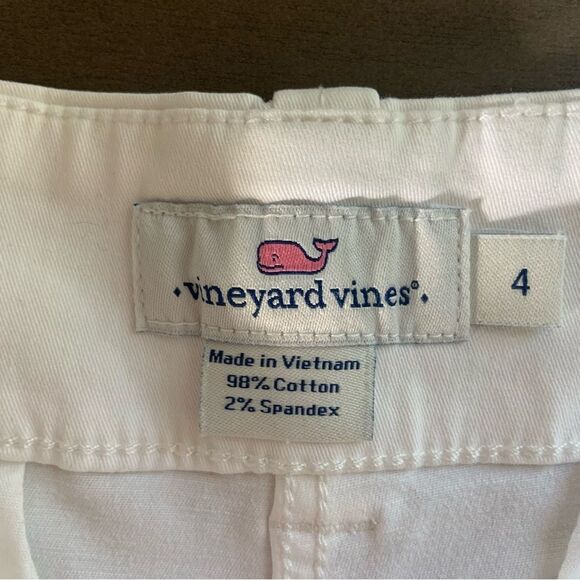 VINEYARD VINES Embroidered American Flag Whale Chino 3.5” Shorts White Cap 4 - Picture 10 of 14